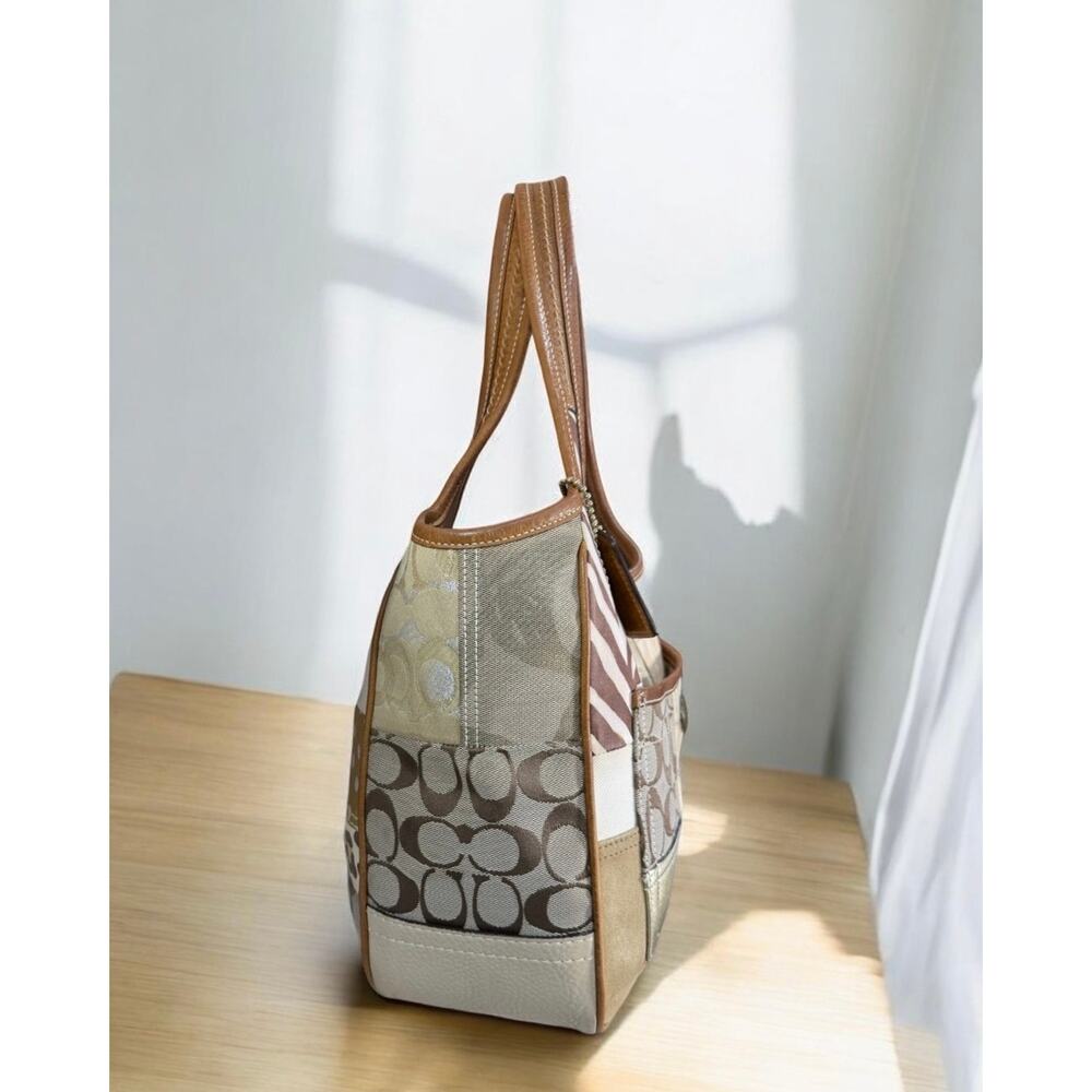 Y2K Coach 10810 Signature Patchwork Ergo Tote & 40529 Wristlet - Picture 3 of 14